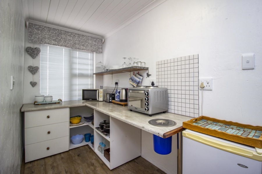 5 Bedroom Property for Sale in Perlemoenbaai Western Cape